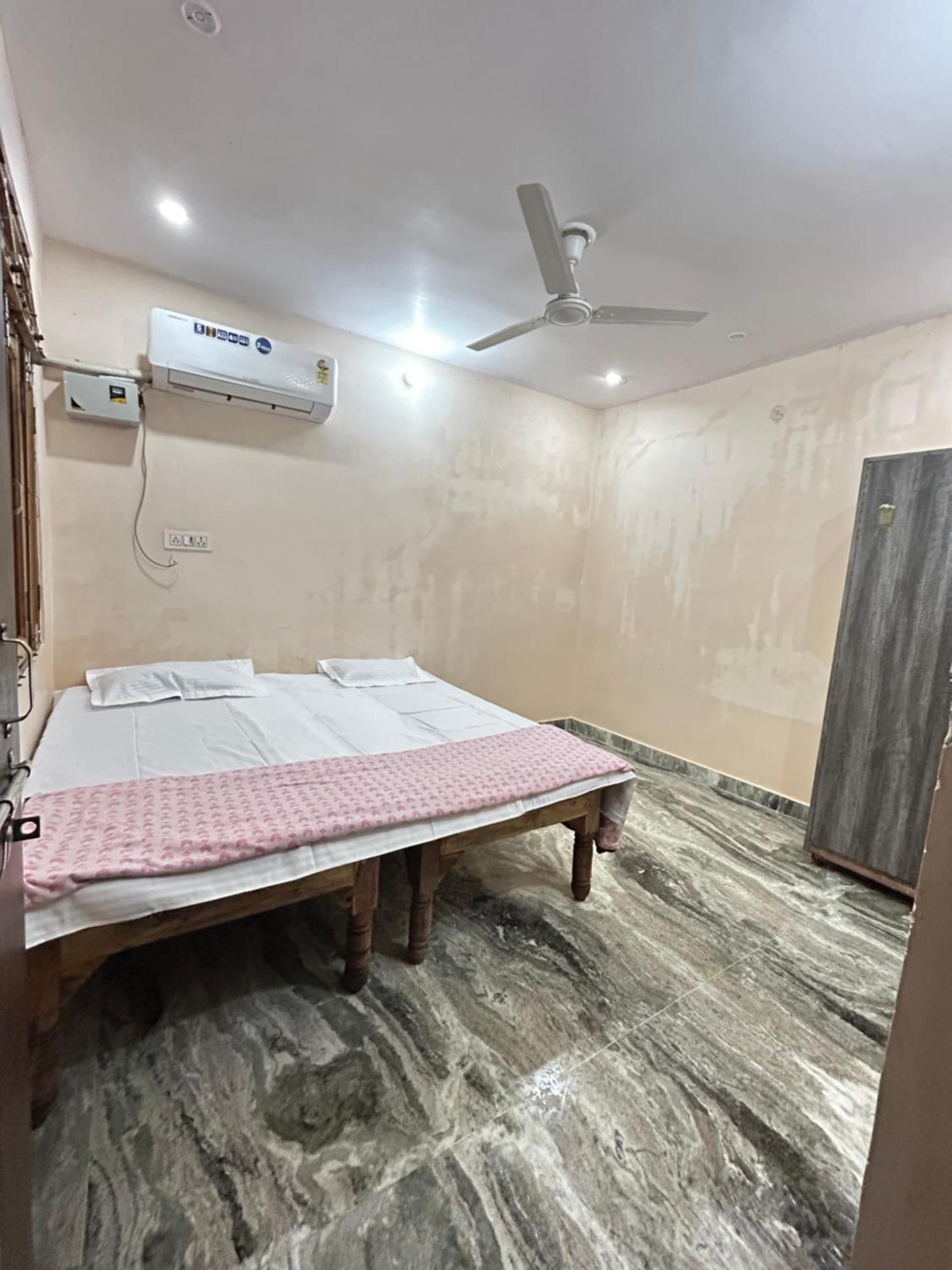 Allāhābād Junction Vishwanath Residency 빌라 외부 사진
